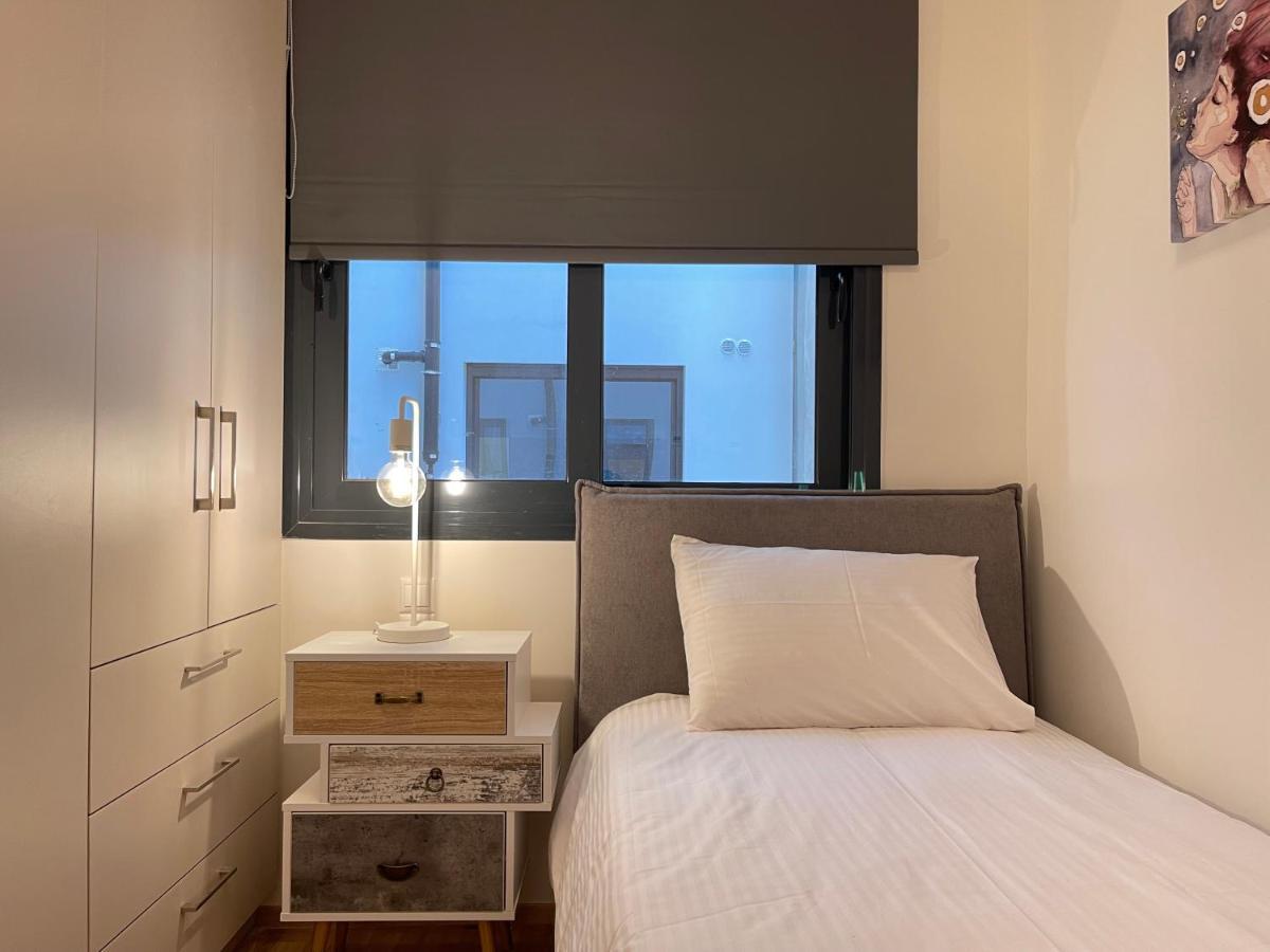 אתונה Modern Apartments Near Marina Flisvos מראה חיצוני תמונה